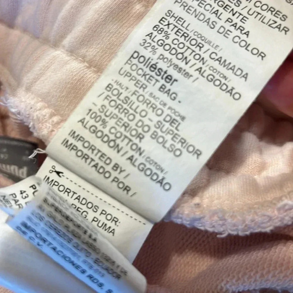 Baby Pink Puma Shorts. Size small - Picture 7 of 7